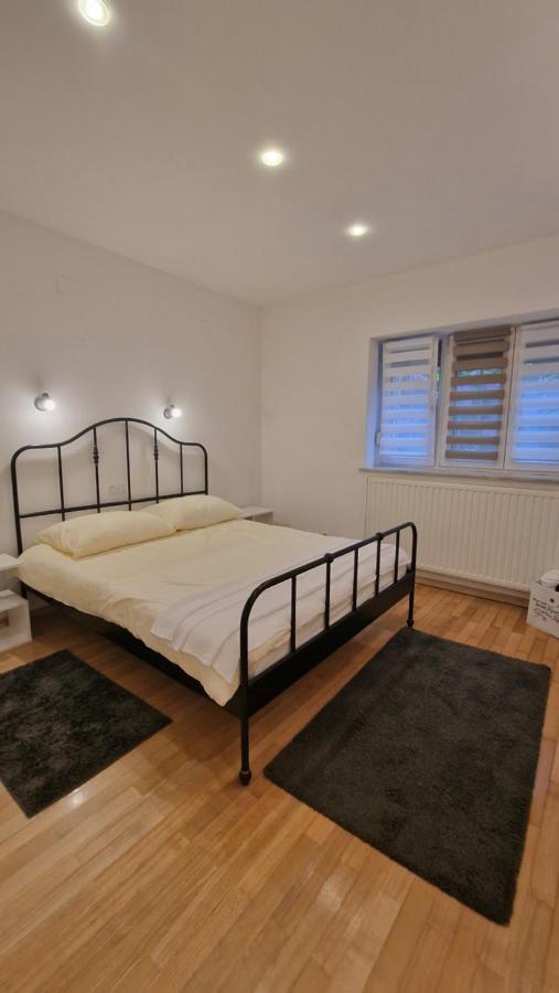 Apartman Roses ザグレブ エクステリア 写真